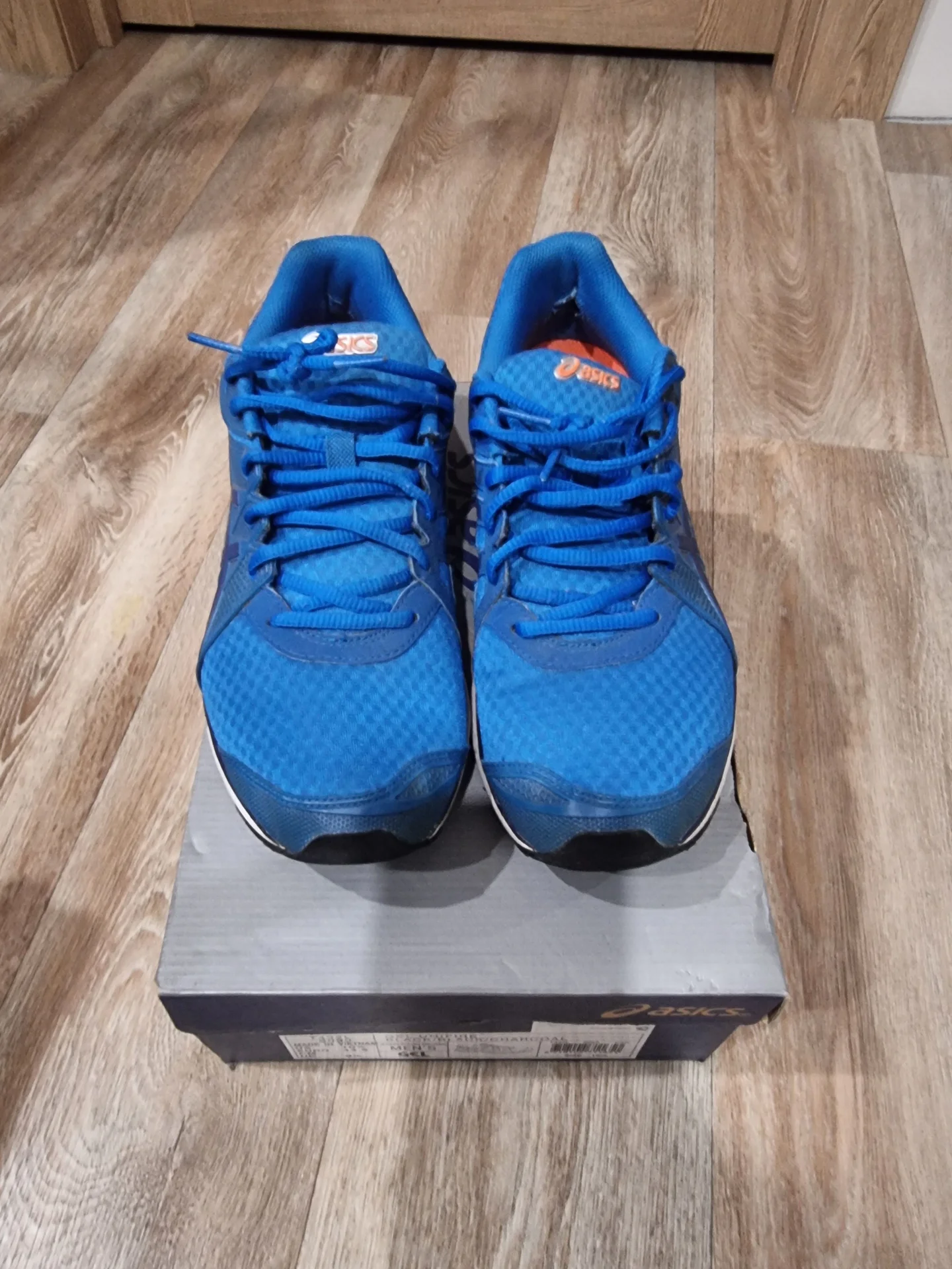 ASICS GEL-VOLT33 2 оригинал | 44 р. / 28 см