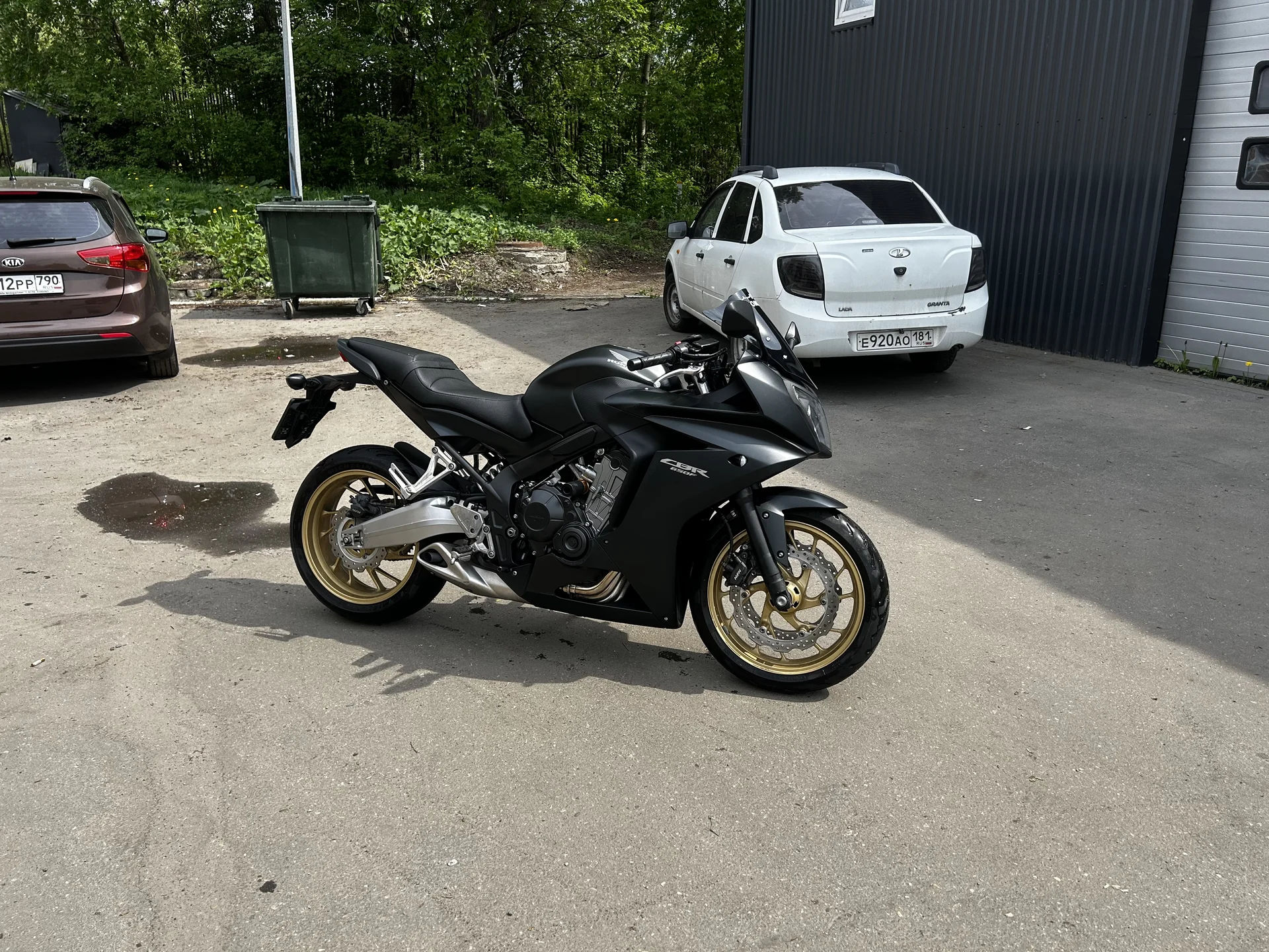 Honda CBR 650f - миниатюра 2