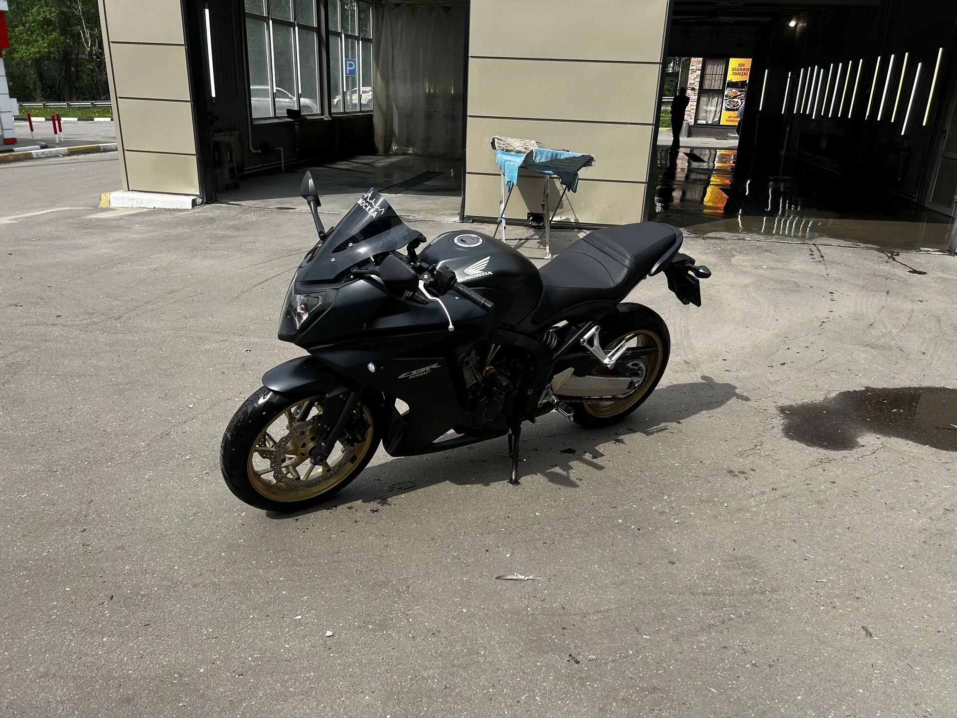 Honda CBR 650f - миниатюра 4