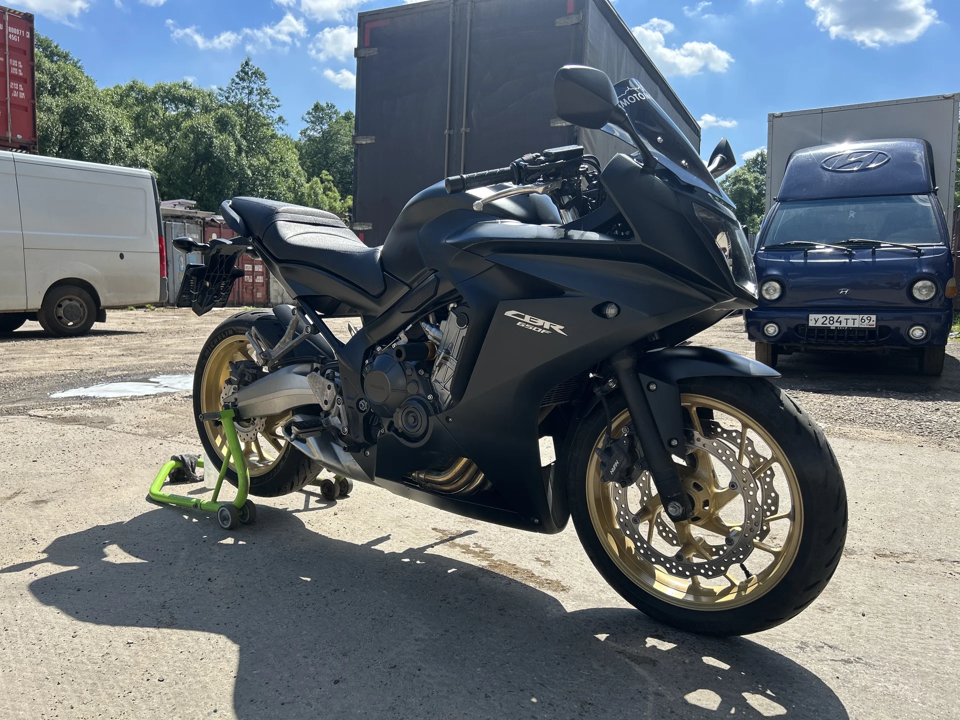 Honda CBR 650f - миниатюра 17