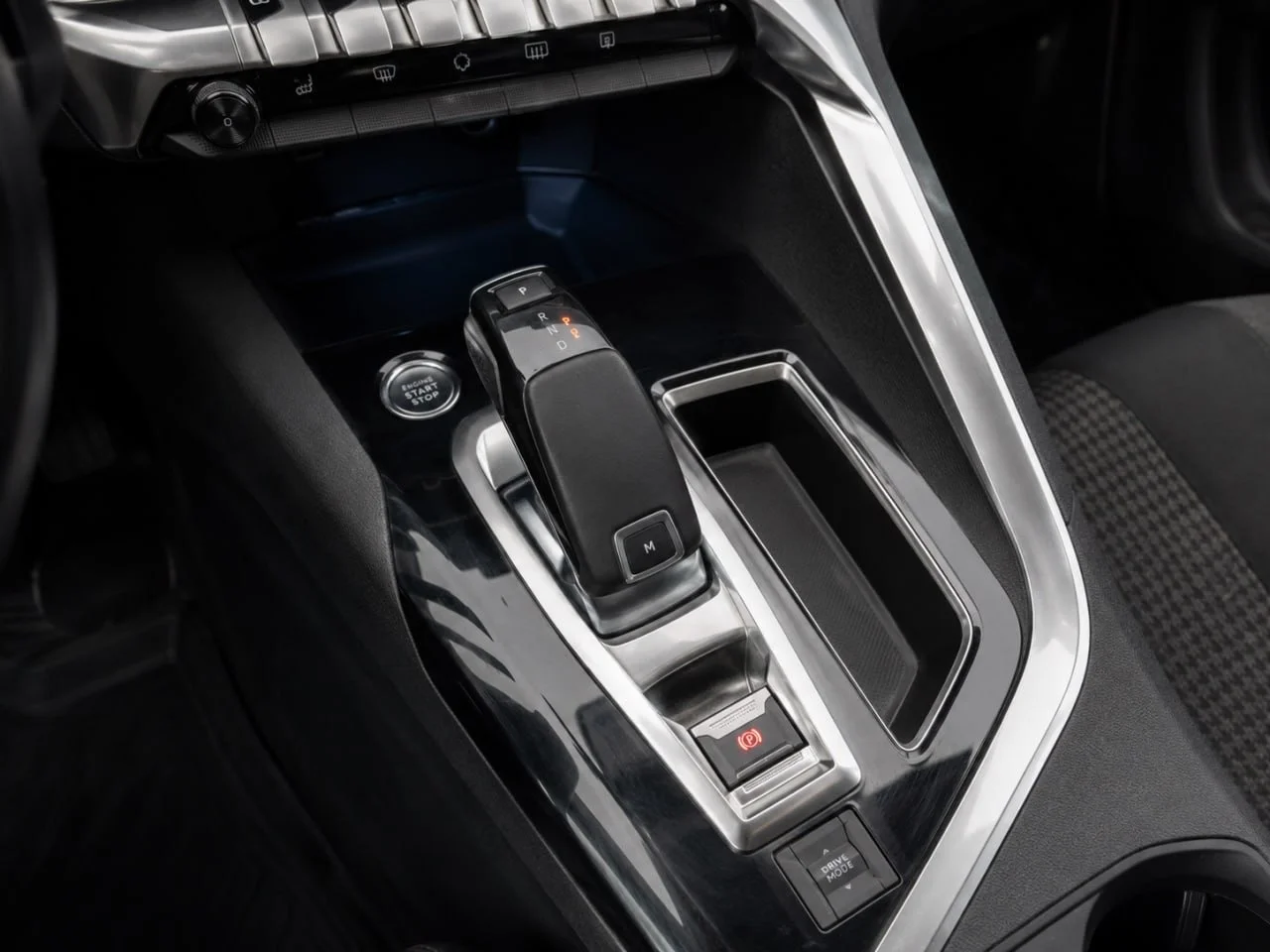 Peugeot 3008 II, 2020 - миниатюра 10