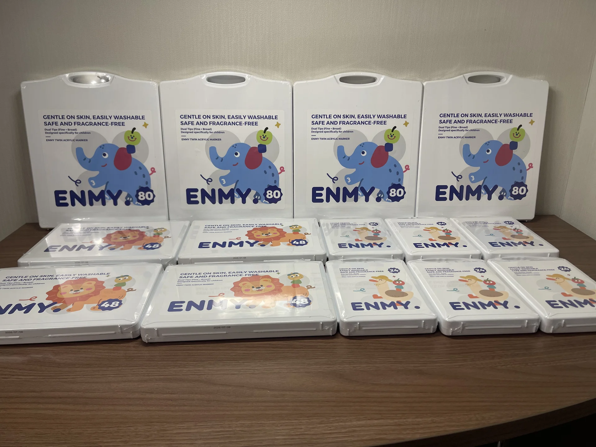 акриловые маркеры Enmy - изображение 1
