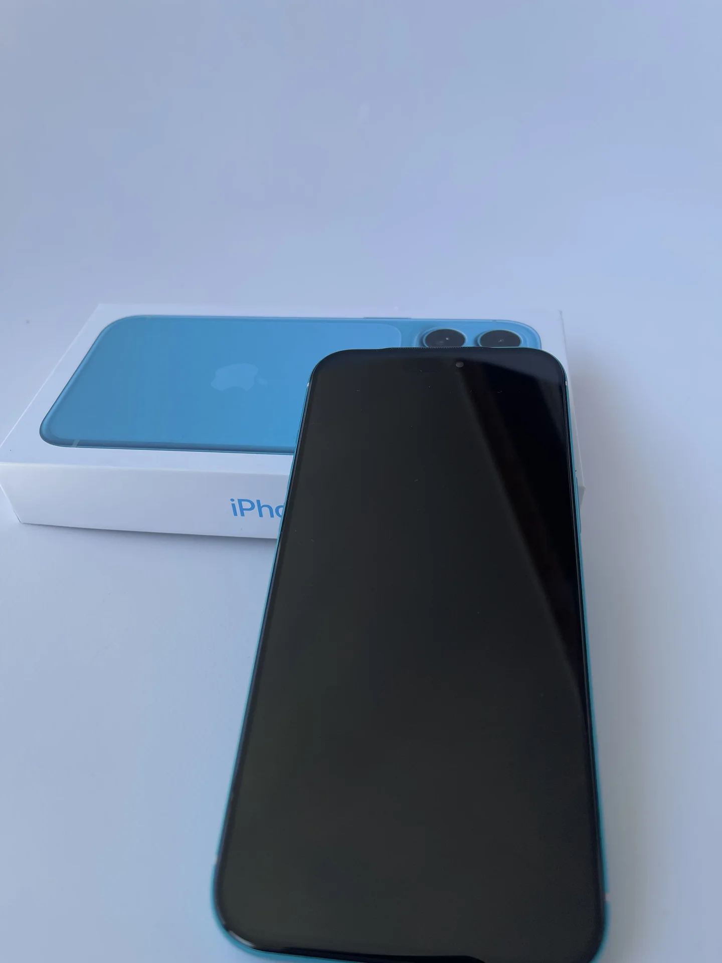 Iphone 17 pro max - миниатюра 4