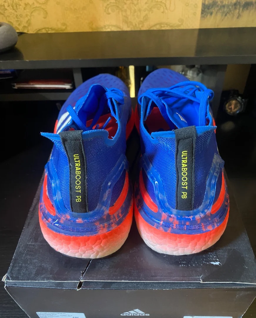 Кроссовки Adidas Ultraboost - миниатюра 4