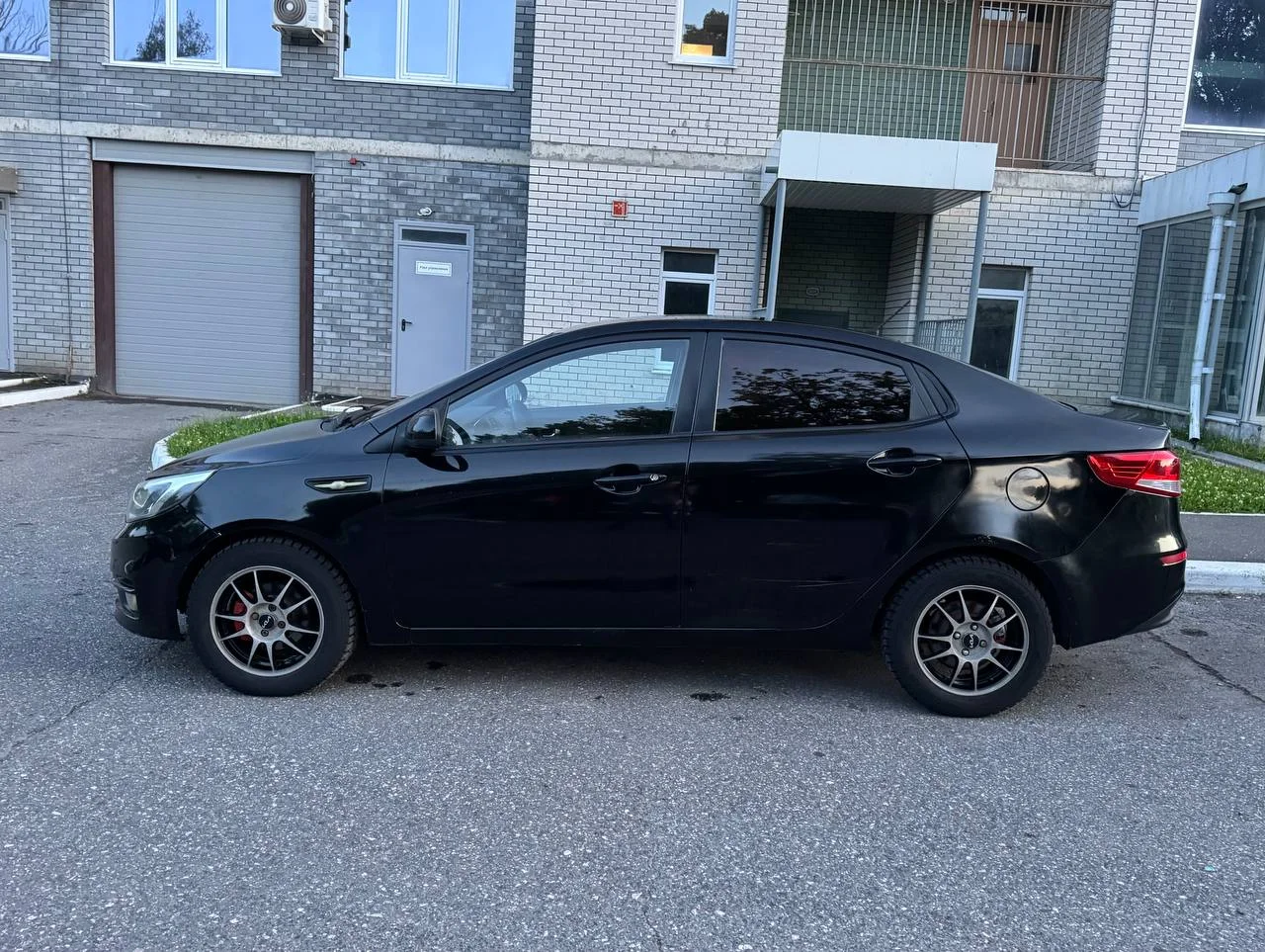 Kia Rio 1.4 MT, 2016, 188 500 км - миниатюра 6