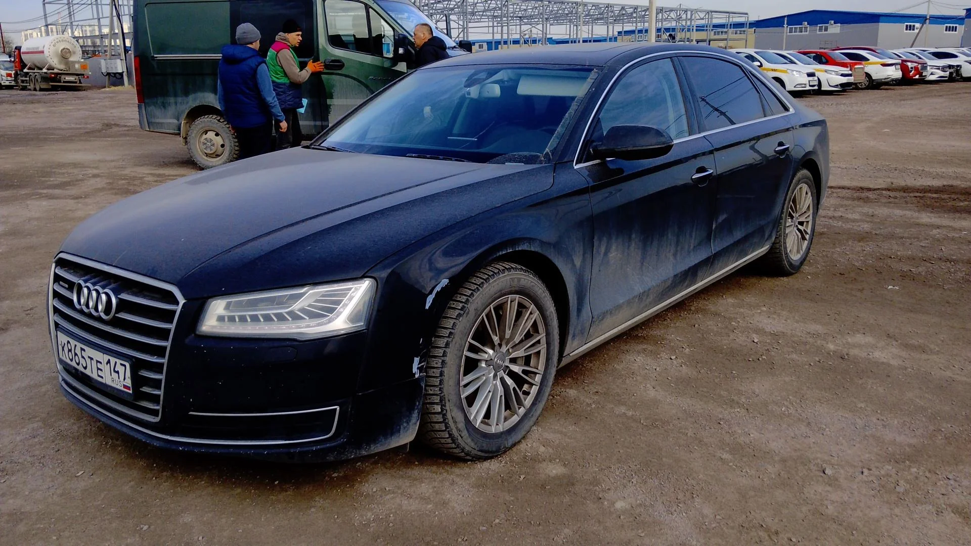 Audi A8 L 2015 3.0 л, 310 л.с., автомат, полный привод