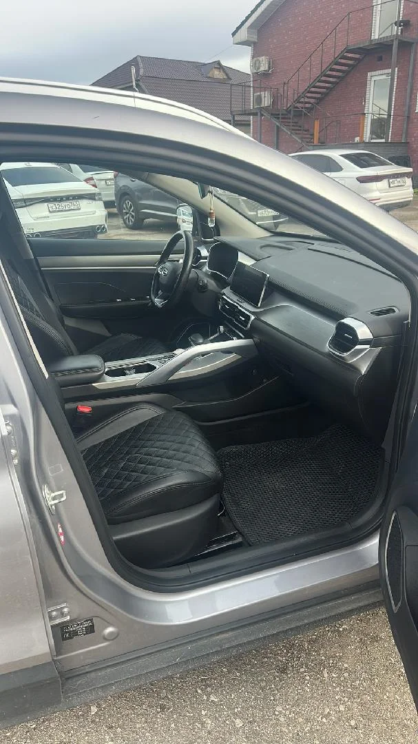 Geely Coolray 2023 1.5 л, 147 л.с., автомат, бензин - миниатюра 3