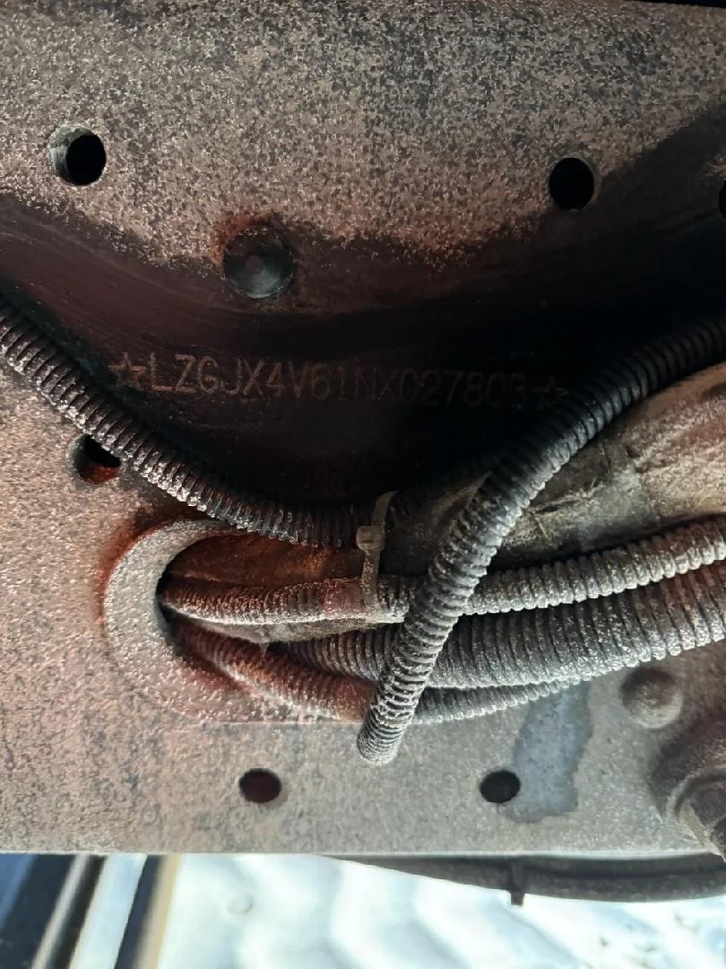 Shacman SX33186V366 140 568 км, 2022 - миниатюра 3