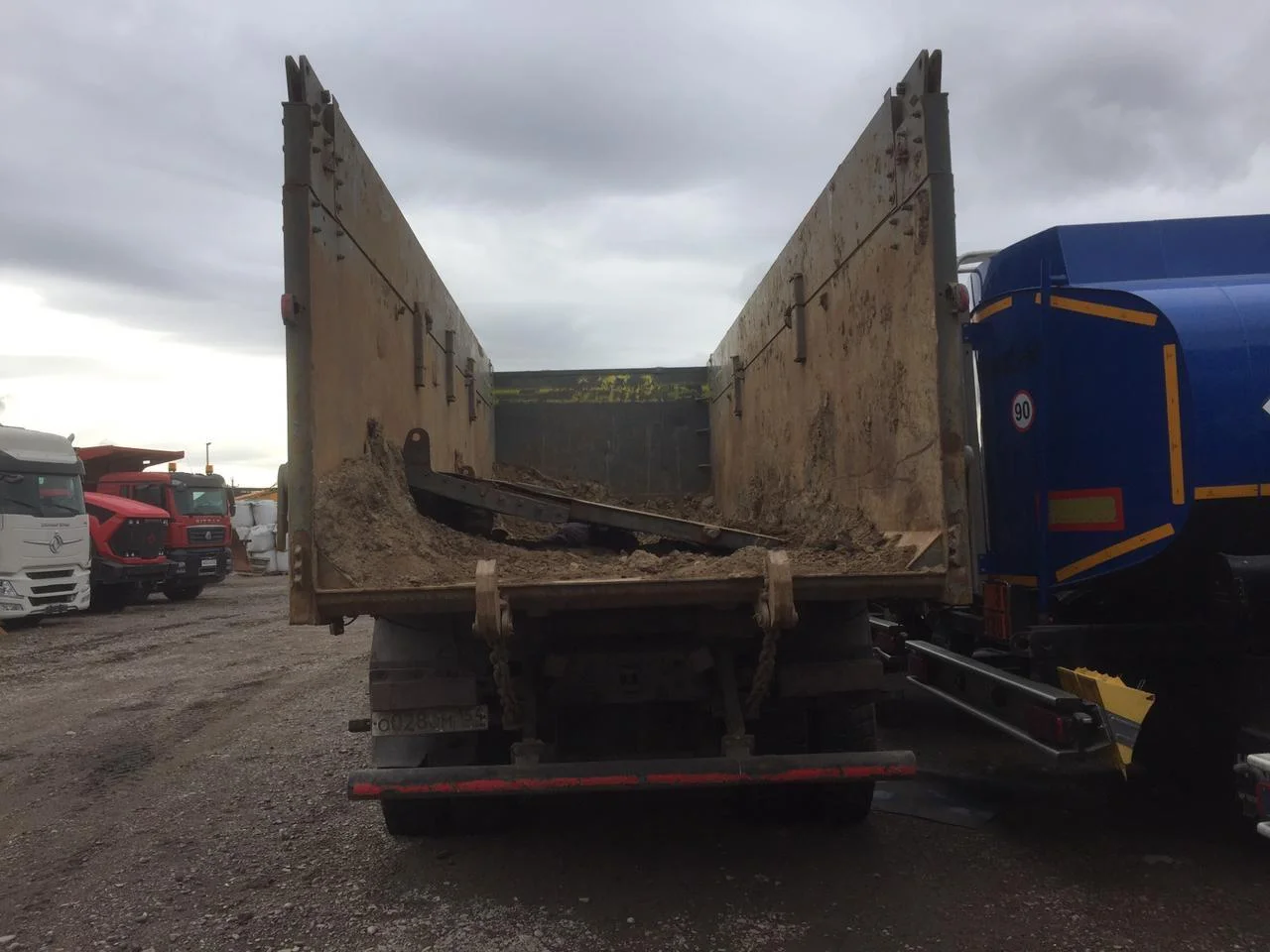 Shacman SX33186V366 140 568 км, 2022 - миниатюра 7
