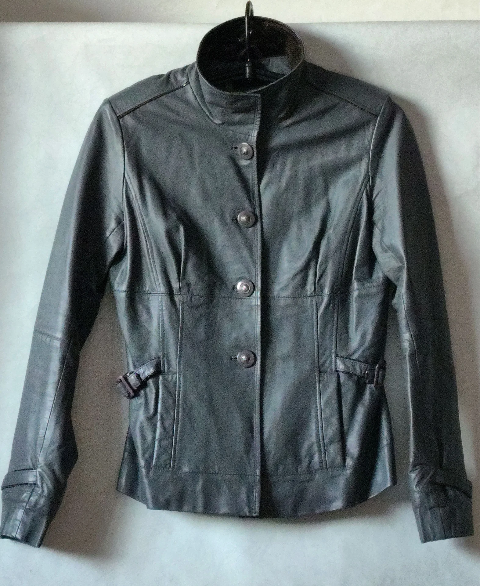 Куртка кожаная женская 44 - изображение 1