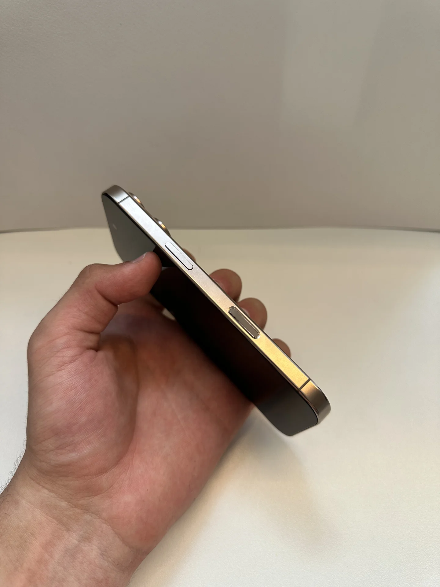 iPhone 16 Pro - миниатюра 5