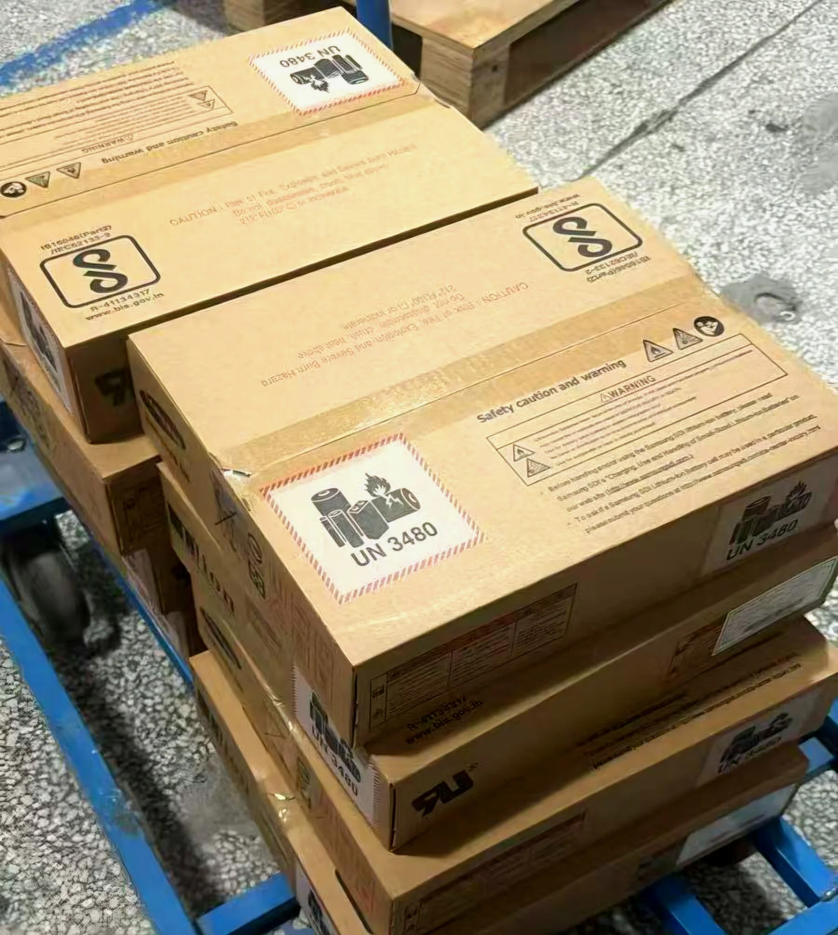Аккумуляторы Samsung 50S 21700 5000mAh. Оригинал - миниатюра 4