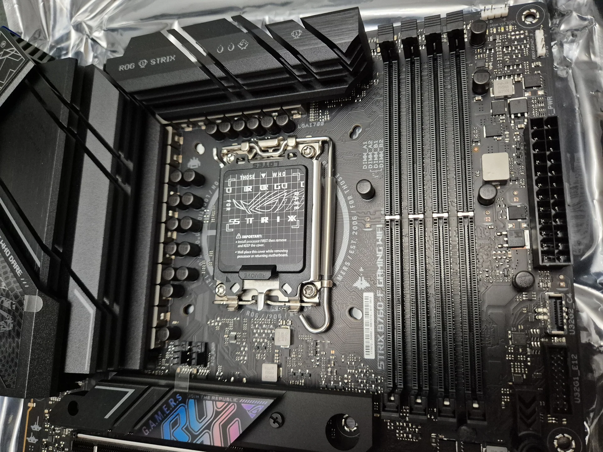 Asus ROG strix b760 f gaming wifi - миниатюра 6