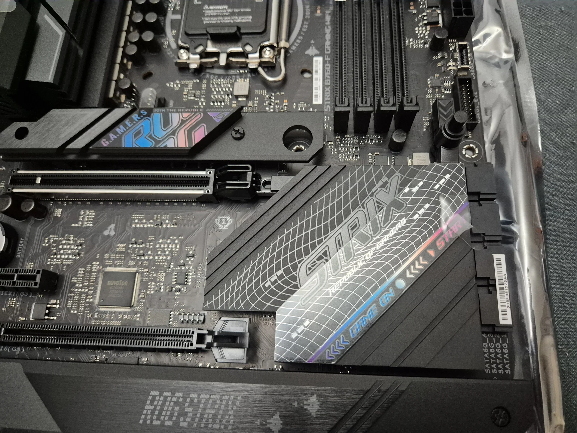 Asus ROG strix b760 f gaming wifi - миниатюра 7