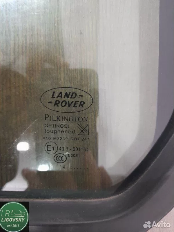 Стекло двери (форточка) заднее левое Land Rover - миниатюра 2