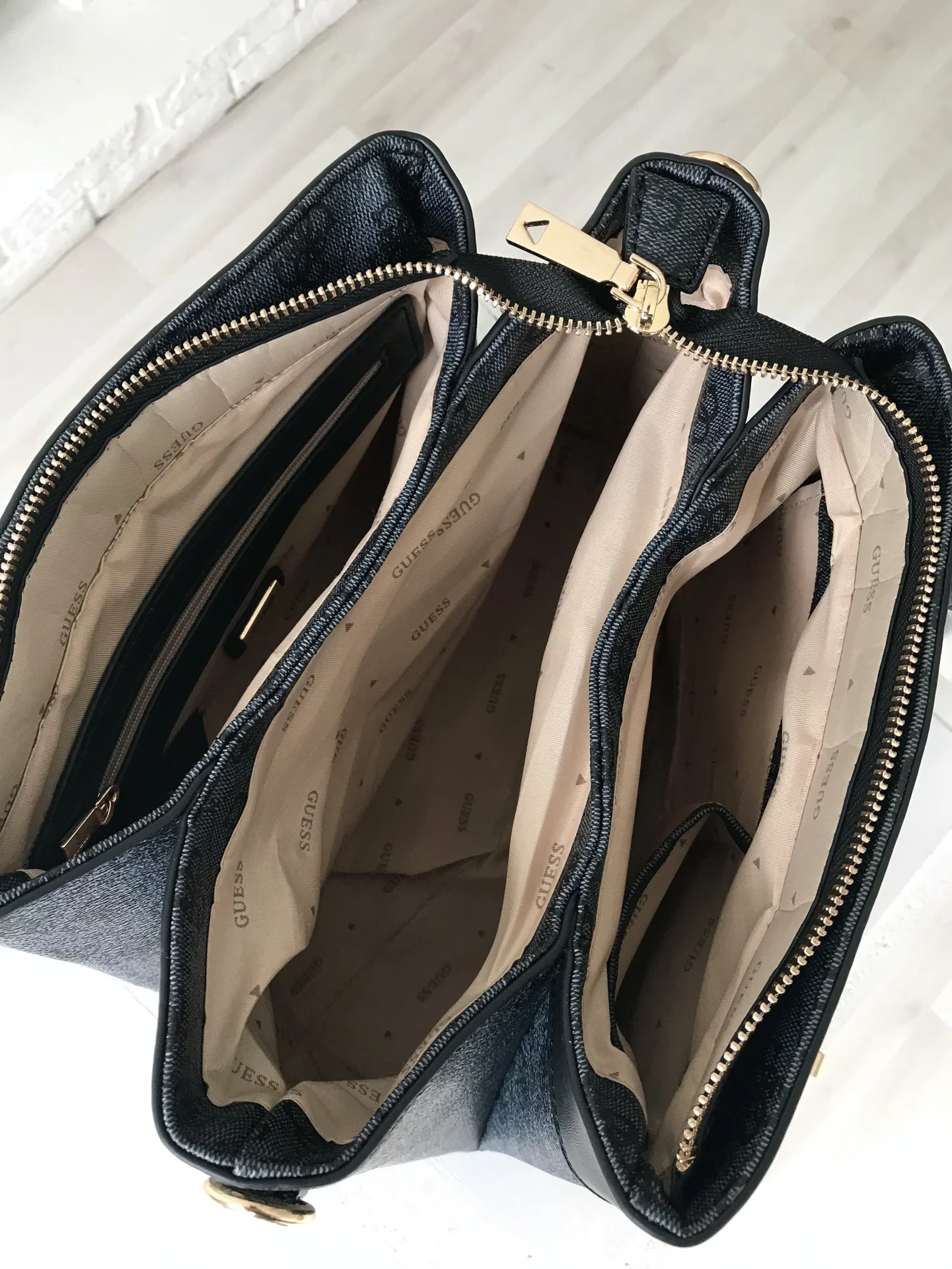 Сумка Guess оригинал - миниатюра 7