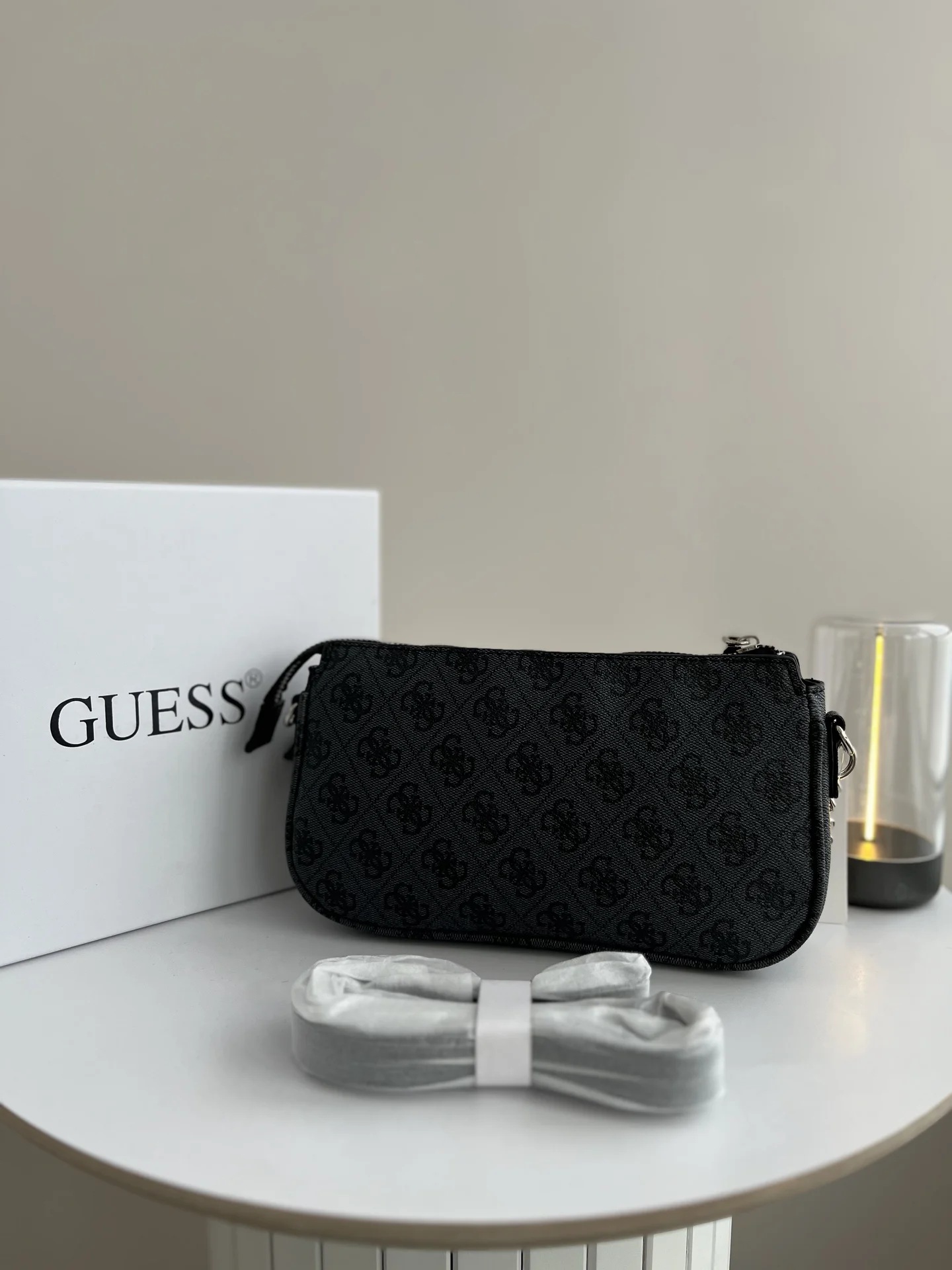 Сумка Guess Noelle 2 в 1 оригинал - миниатюра 4