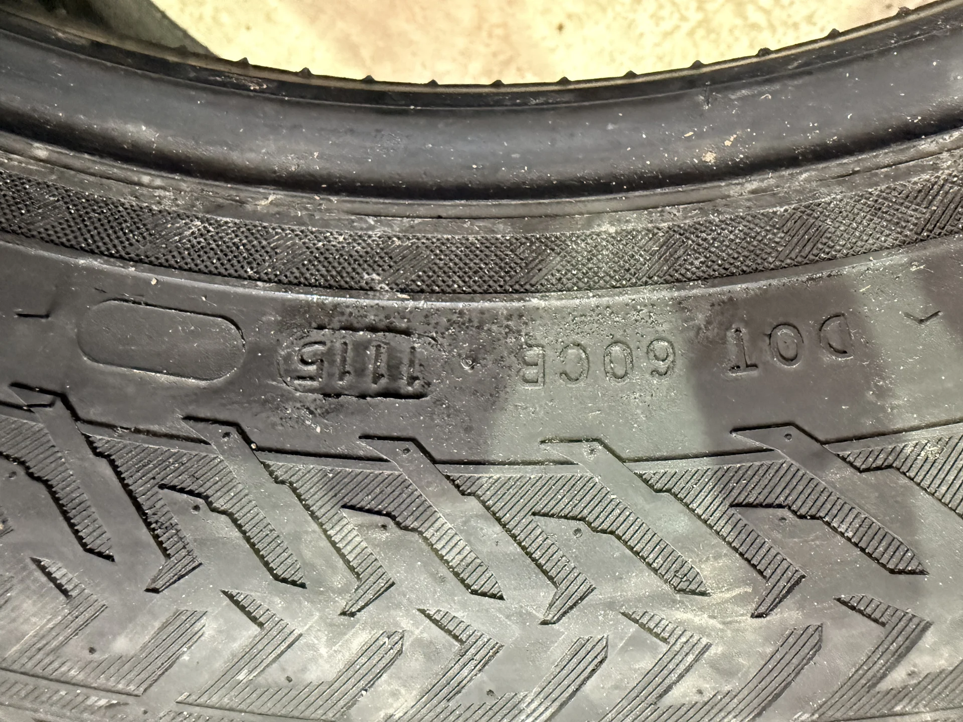 Шины зимние 265/50R19 - миниатюра 7