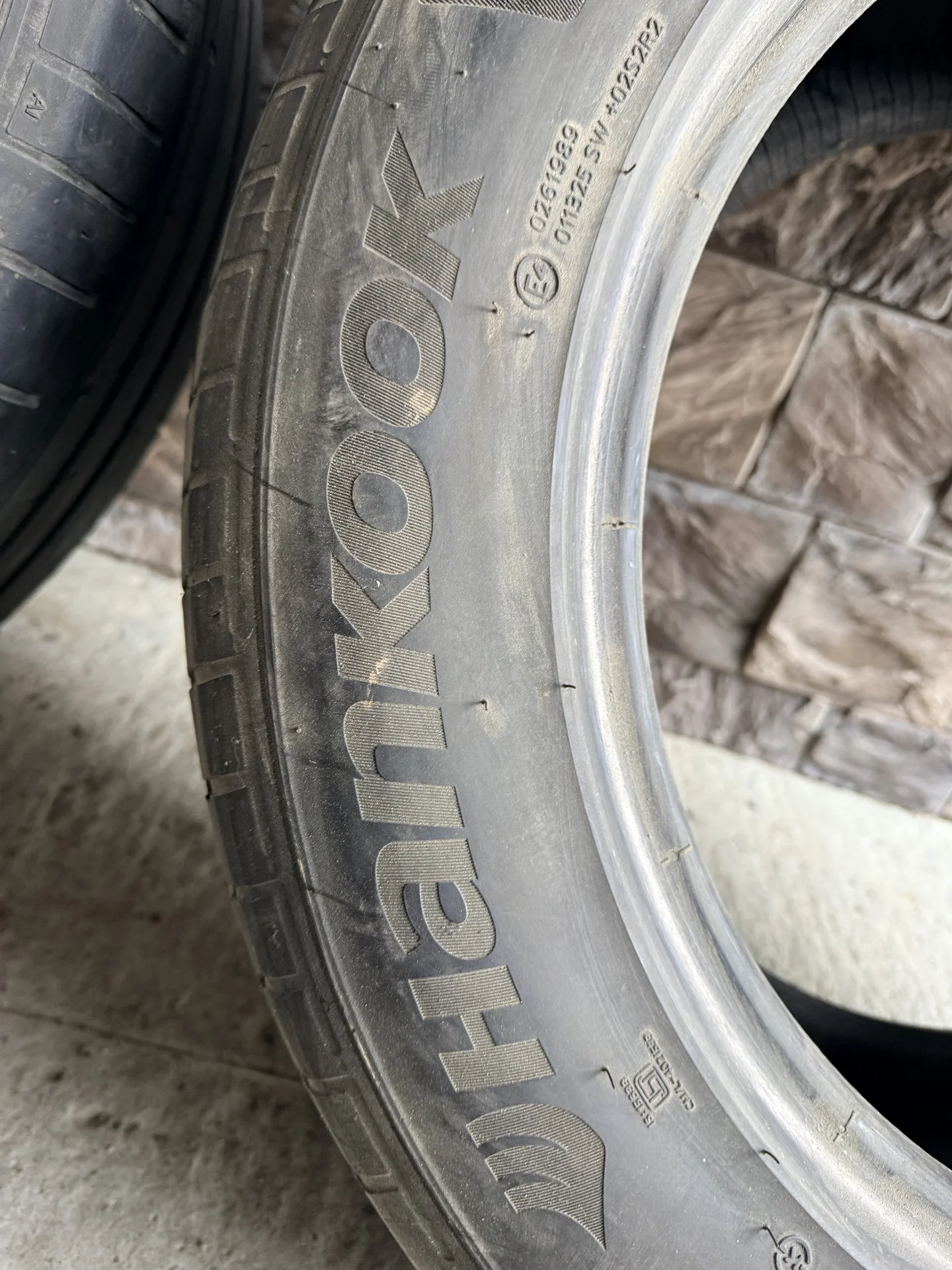 Шины летние 255/50 R18 - миниатюра 4