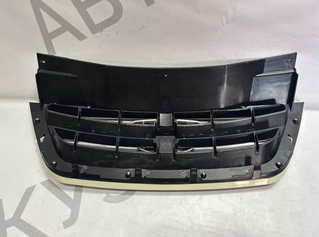 Решетка радиатора Daewoo Nexia 150 2008-2016 - миниатюра 7