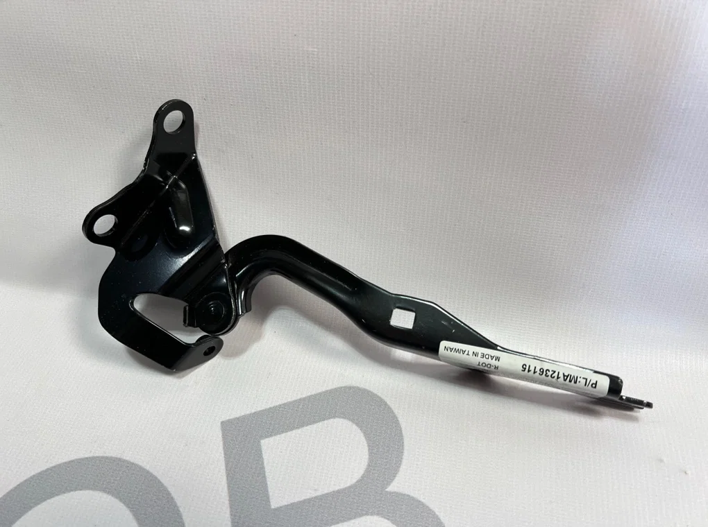 Петля капота левая Mazda 3 BK 2003-2008 - миниатюра 5