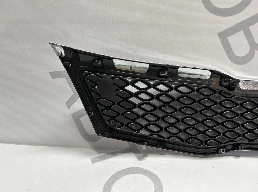 Решетка радиатора KIA Optima 3 2010-2014 - миниатюра 7