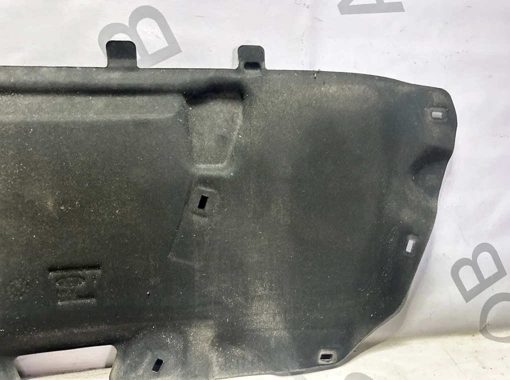 Шумоизоляция капота Ford Focus 3 2011-2019 - миниатюра 10