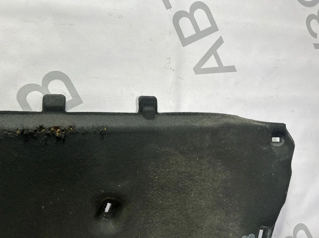 Шумоизоляция капота Ford Focus 3 2011-2019 - миниатюра 5