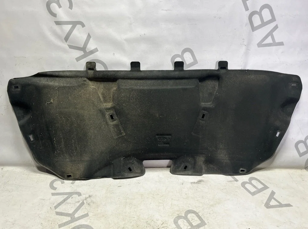 Шумоизоляция капота Ford Focus 3 2011-2019 - миниатюра 7