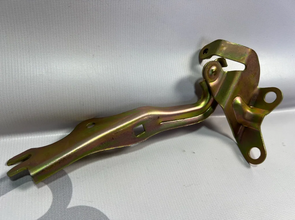 Петля капота левая Mazda 3 BK 2003-2009 - миниатюра 3