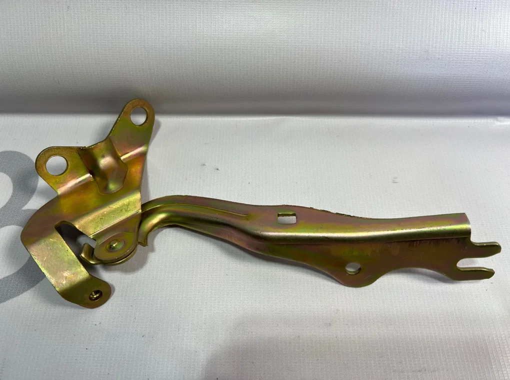 Петля капота левая Mazda 3 BK 2003-2009 - миниатюра 8