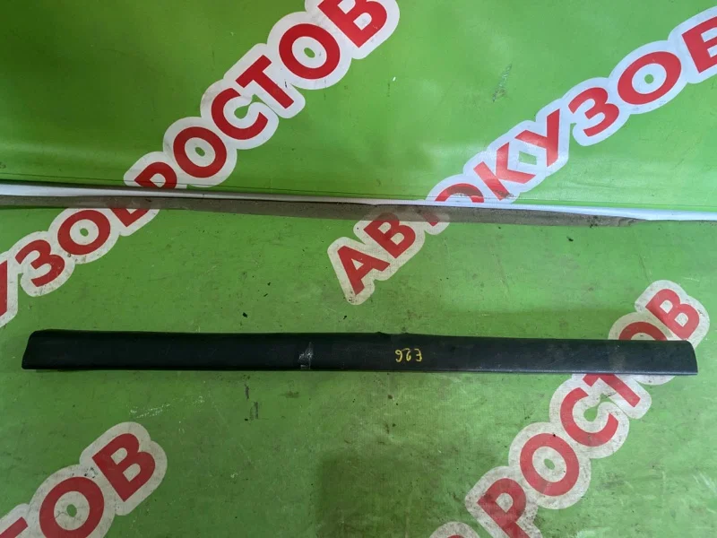 Накладка порога (внутренняя) правая Kia Picanto 2 - изображение 1