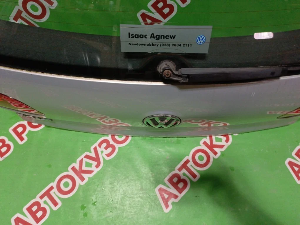 Крышка/дверь багажника Volkswagen Golf 6 2009-2013 - миниатюра 8