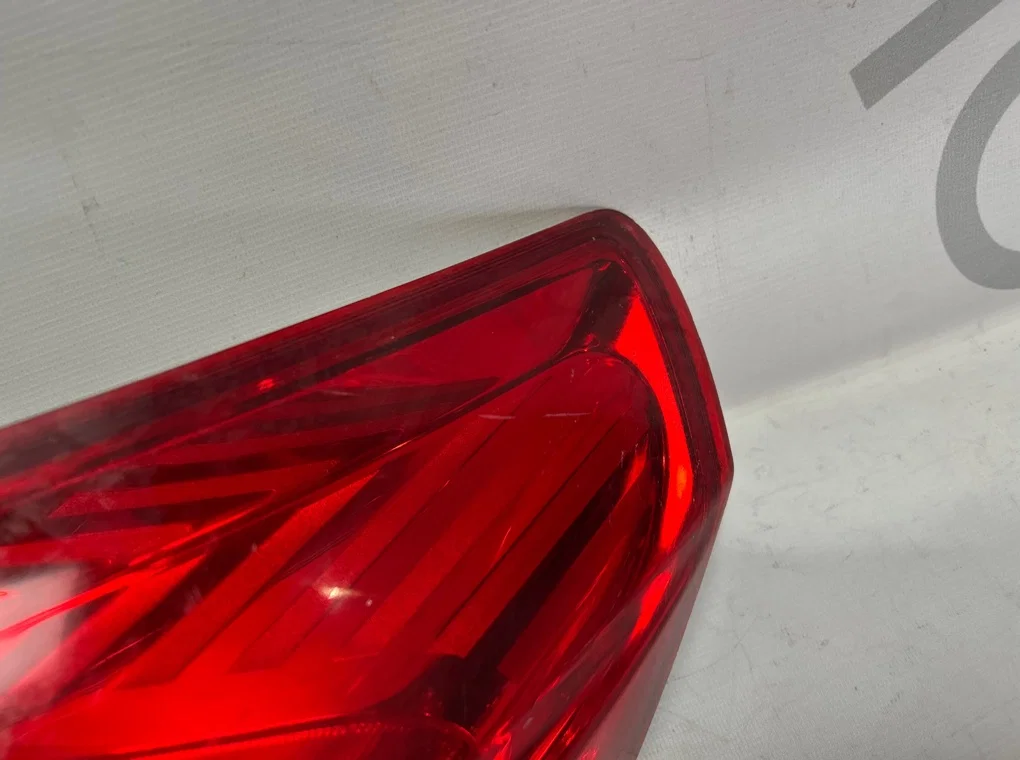 Фонарь задний правый наружный Opel Astra J - миниатюра 7
