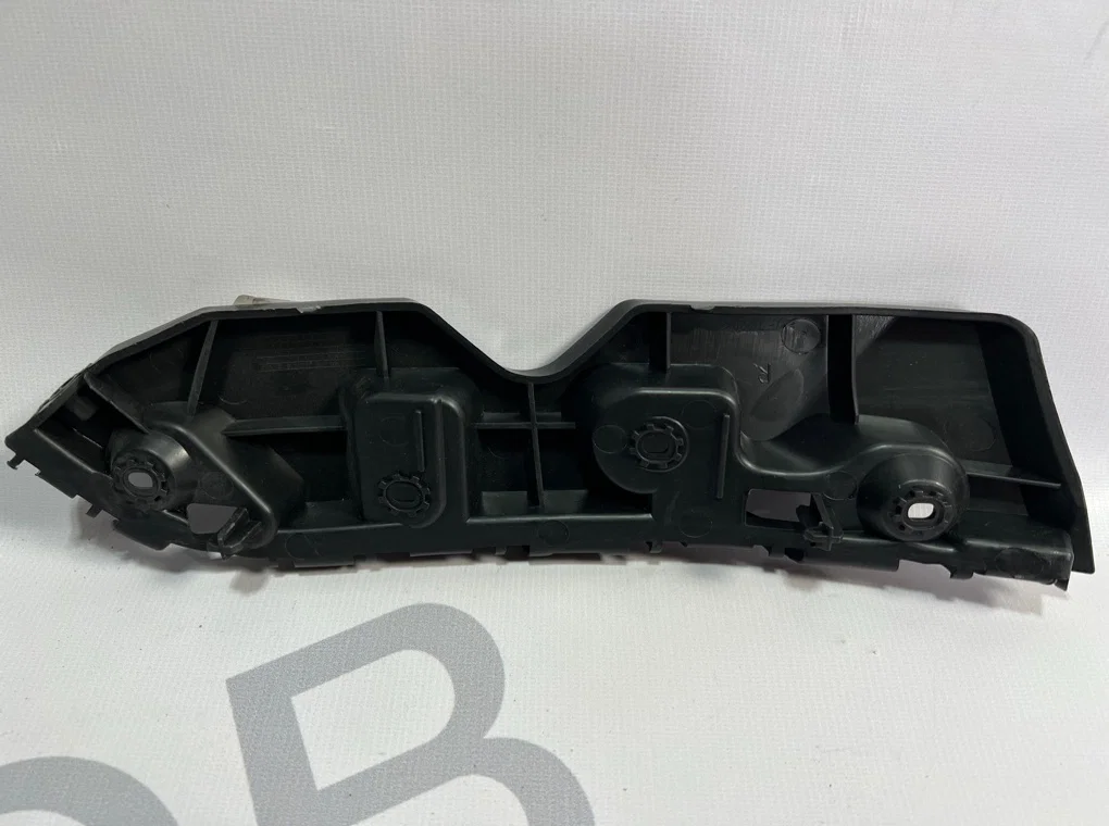 Кронштейн переднего бампера правый Renault Duster - миниатюра 6