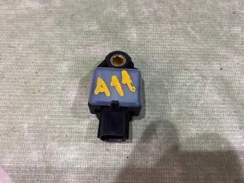 Датчик AIR BAG Kia Ceed 1 ED 2006-2012