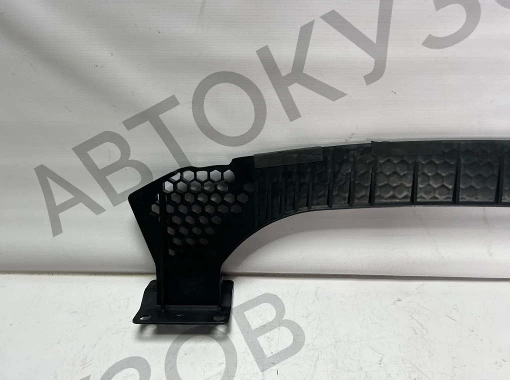 Усилитель переднего бампера Hyundai ix35 / Tucson - миниатюра 2