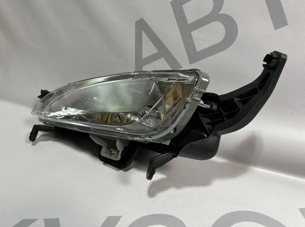 Фара противотуманная левая KIA Optima 3 2010-2013 - миниатюра 4