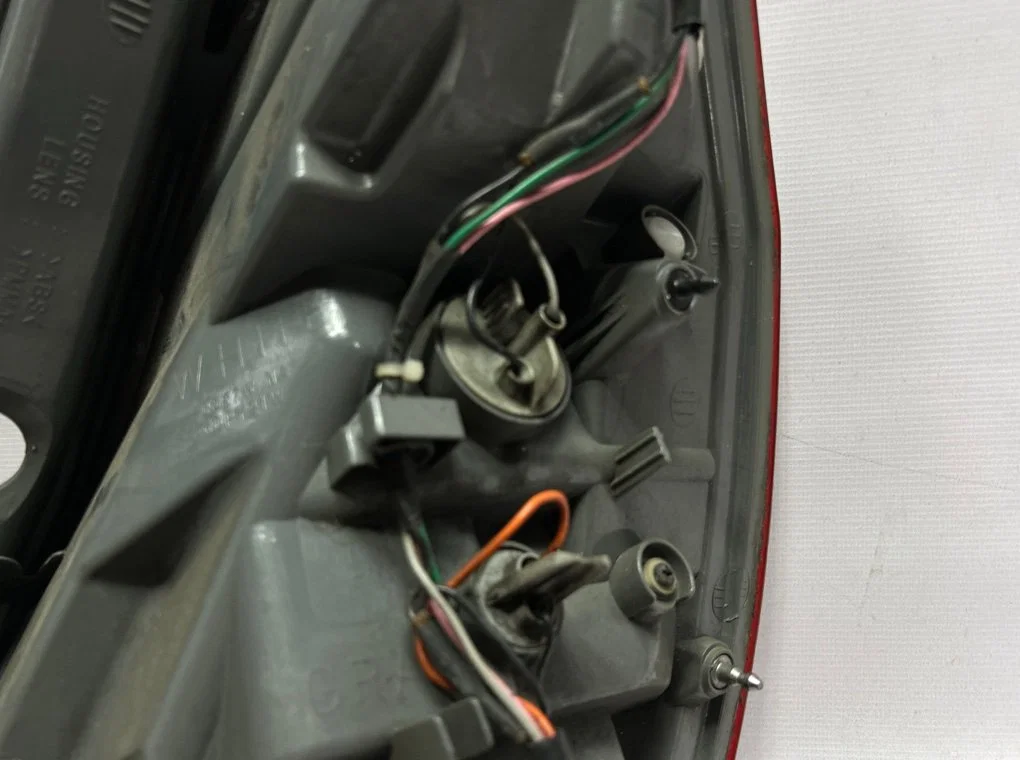 Фонарь задний левый Hyundai I30 2007-2012 - миниатюра 9
