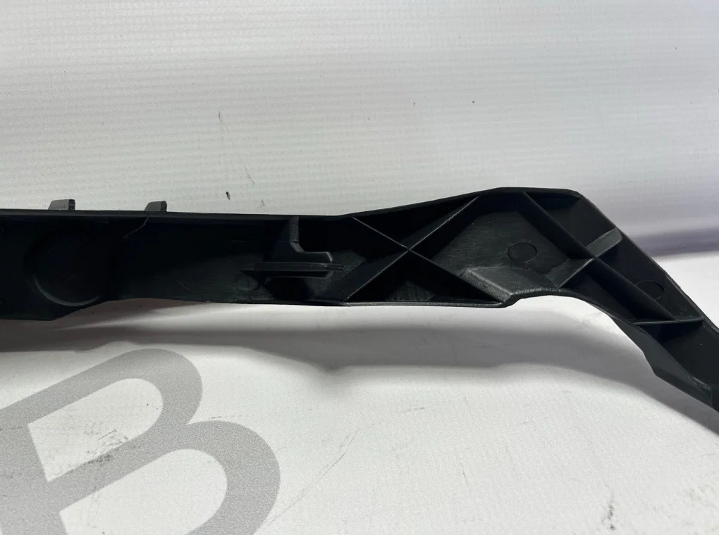 Кронштейн фары правый Opel Astra J 2010-2015 - миниатюра 10