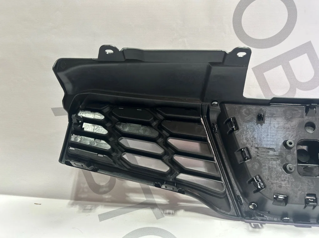 Решетка радиатора Nissan Qashqai J10 2010-2014 - миниатюра 7