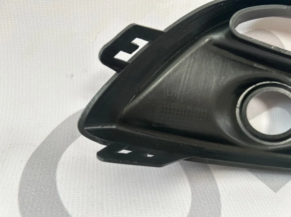 Рамка противотуманной фары левой Mazda 3 3 BM - миниатюра 7