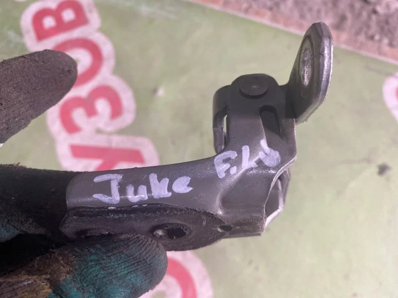 Петля двери Nissan Juke 2011-2019 - миниатюра 3