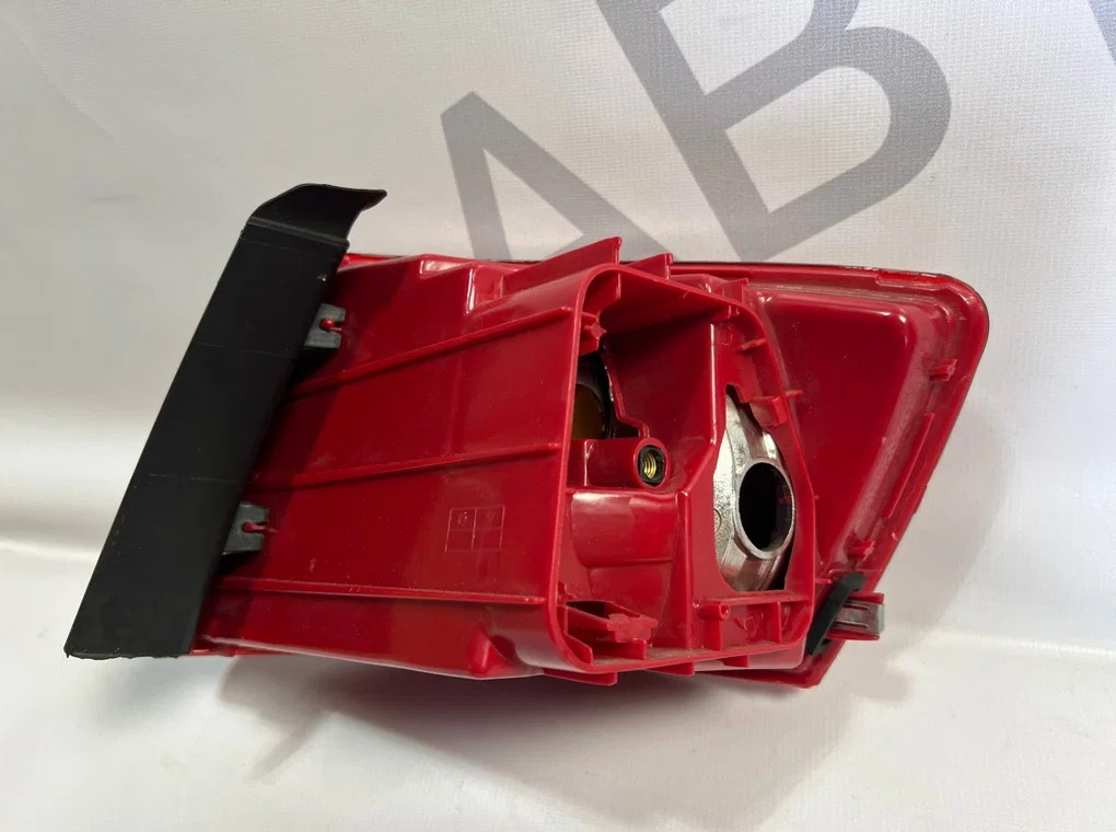 Фонарь задний левый наружный Volkswagen Jetta 6 - миниатюра 6