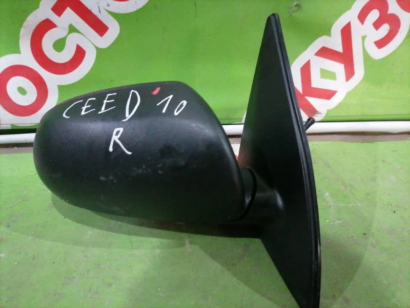 Зеркало правое механическое Kia Ceed 1 ED - изображение 1