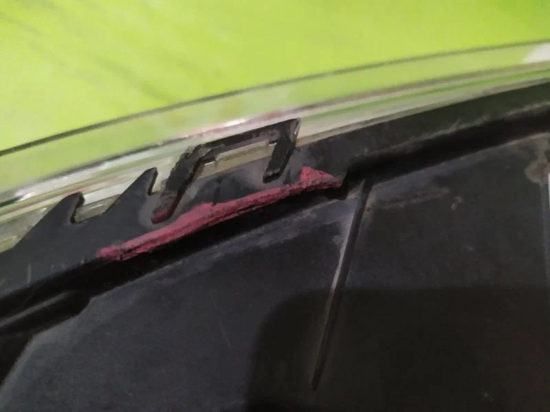 Фара противотуманная левая Skoda Octavia A7 2013- - миниатюра 4