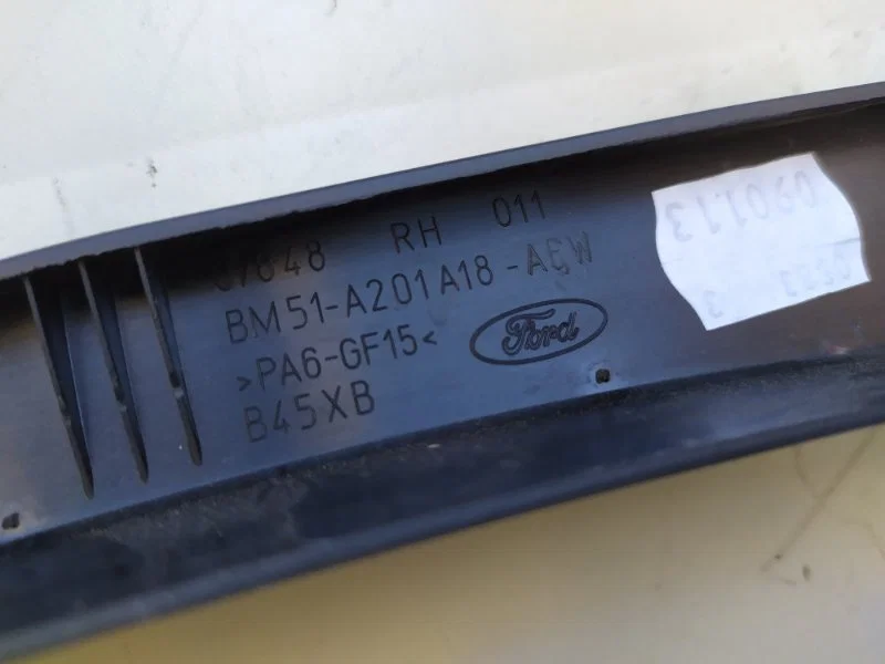 Накладка двери передней правой Ford Focus 3 - миниатюра 5