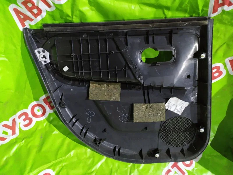 Обшивка двери задней правой Nissan Note E11 - миниатюра 5