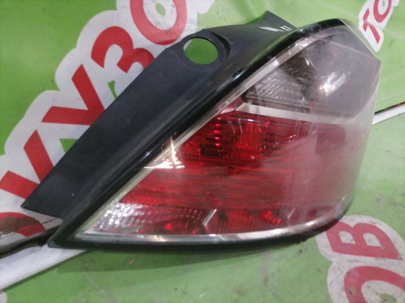 Фонарь задний правый Opel Astra H 2007-2015 - миниатюра 4