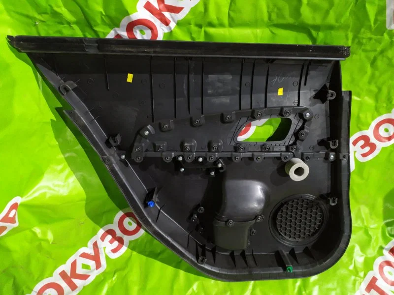 Обшивка двери задней правой Chevrolet Cruze J300 - миниатюра 4